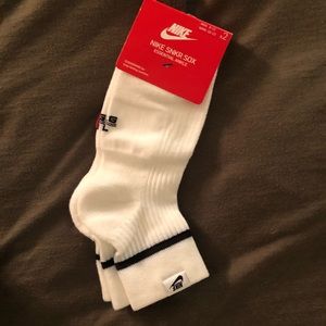 Nike essential ankle socks size L (2 pairs)